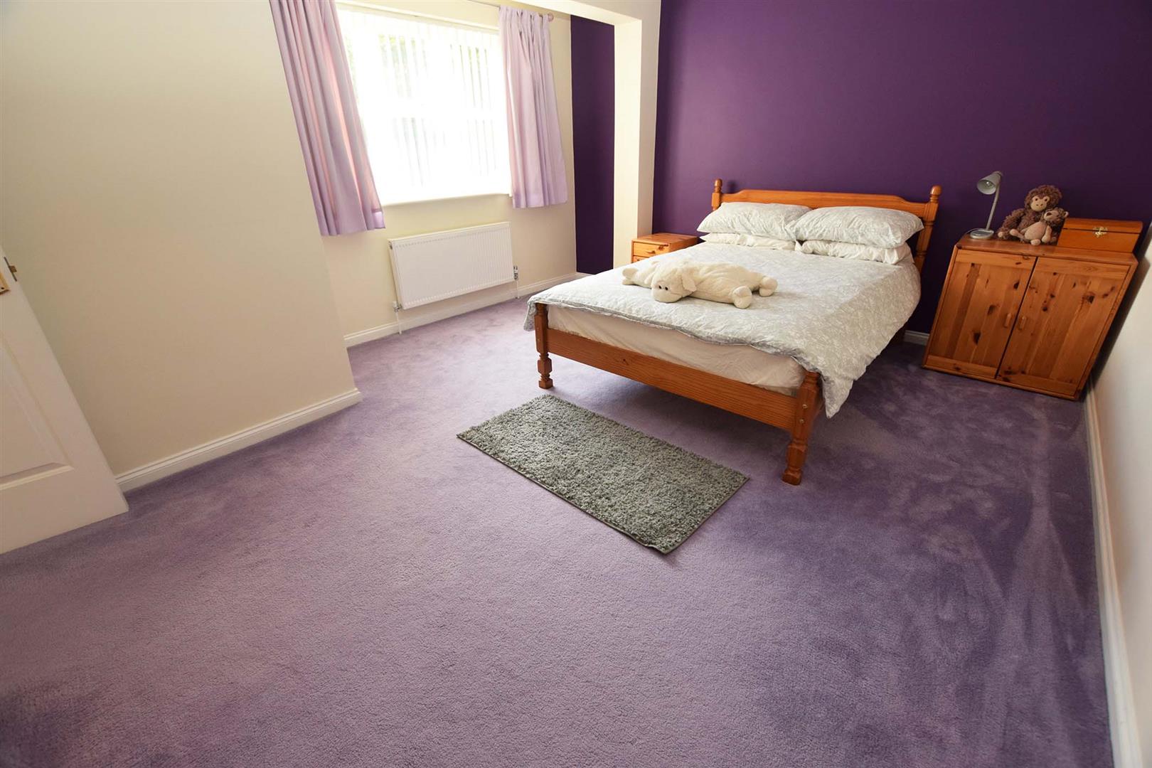 Lamplighters Close, Hempstead, Gillingham Harrisons Reeve Rainham